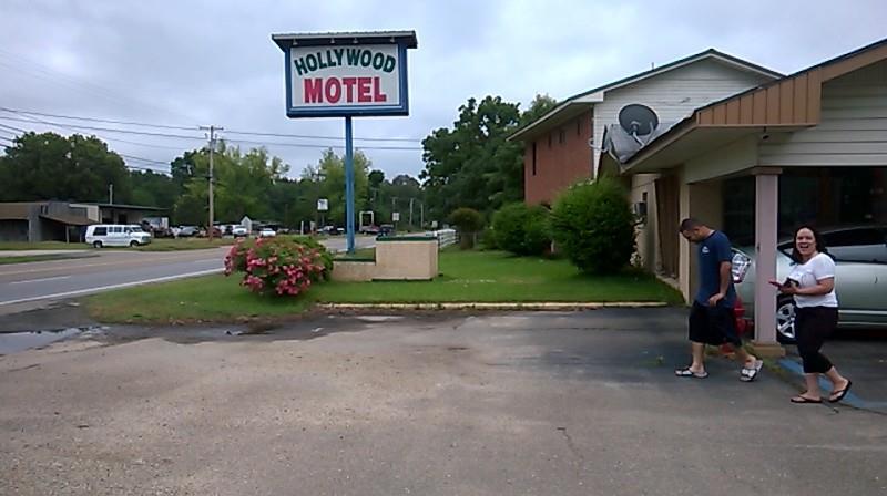 Hollywood Motel Crossett Bagian luar foto